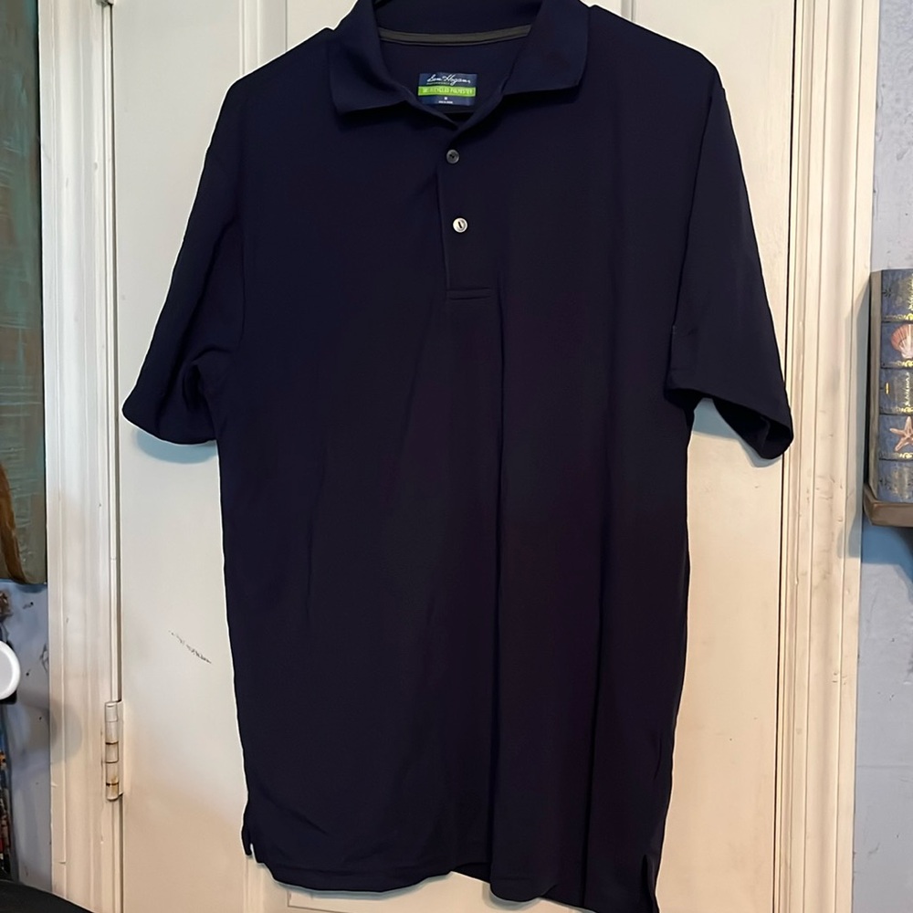 Ben Hogan Performance size Medium navy shirt. NWOT